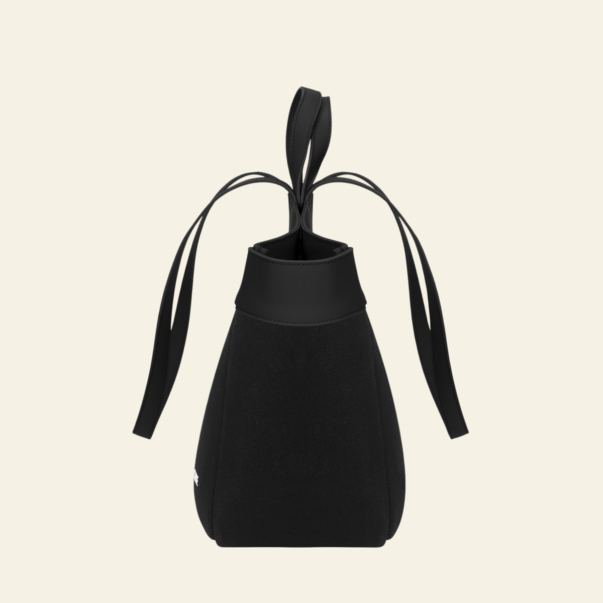 Tote Bag Full Black, tote bag in Full Black by Lumière, image 3